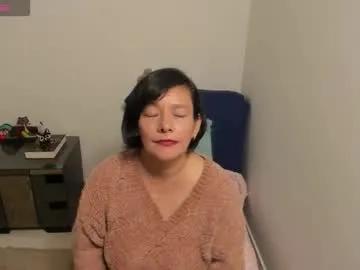 nuit_rose on Chaturbate