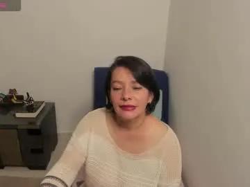 nuit_rose on Chaturbate