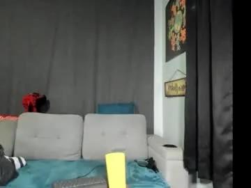 roxihazeleyes on Chaturbate