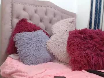 Freechat saraadollxx on Chaturbate