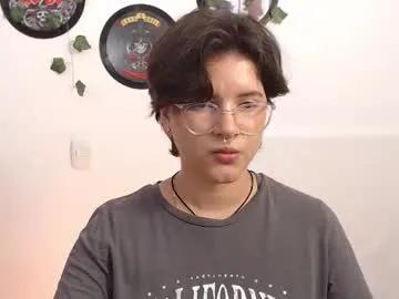 sophie_ross1 on Chaturbate