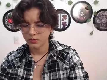 sophie_ross1 on Chaturbate