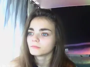 sophiesuvi — Goal: change  shirt #smoke #shy #cute #nonude #tease - Next Goal: dance  