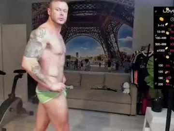 ukgymboy on Chaturbate