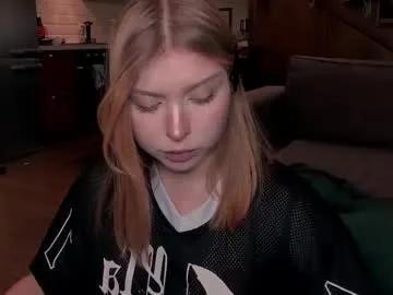 vanillalivitski — GOAL: Glutes flex [489 tokens remaining] Welcome My name is Vanilla, let's get acquainted! #lovense #new #blonde #muscle #fit