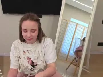 xlanabunny — I AM BACK / GOAL : 1 cut!!!! #shy #bigboobs #natural #young #teen [15 tokens remaining]