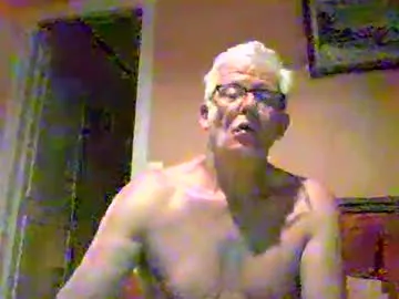 xmaeg3 — Freechat on Chaturbate