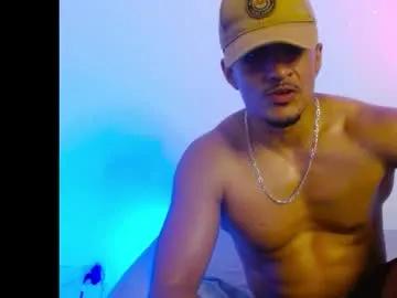 Chaturbate yvan_latin is Freechat yvan_latin — Primer dia aqui, me acompaas ? Firts day here.  #straight #muscle #niceass  #badboy  #latino #feet