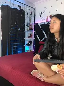 1lovelygirls — FULL NAKED AND TWERK