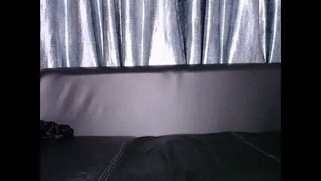 _kamyaa09 — Ass slapping One by one