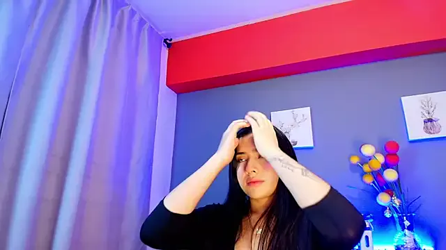 adara_johnson__ on StripChat 