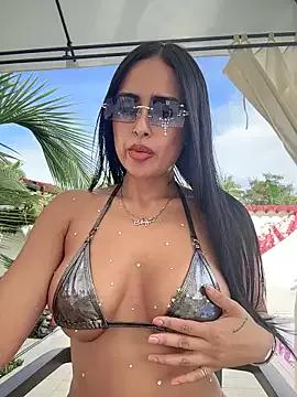 Alexandra_duque — RUB MY CLIT  + TOPLES IN UBER