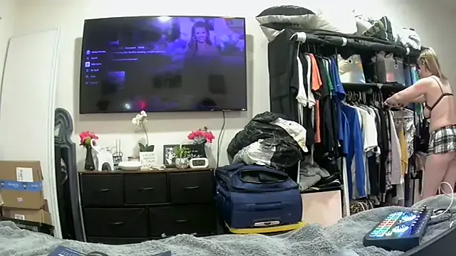 AlexisCynn — 69