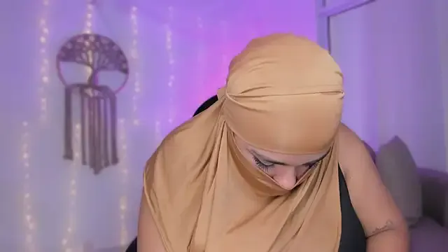 amila_hagda — suck dildo