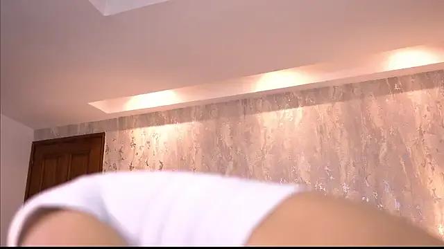 AngelineConnor on StripChat