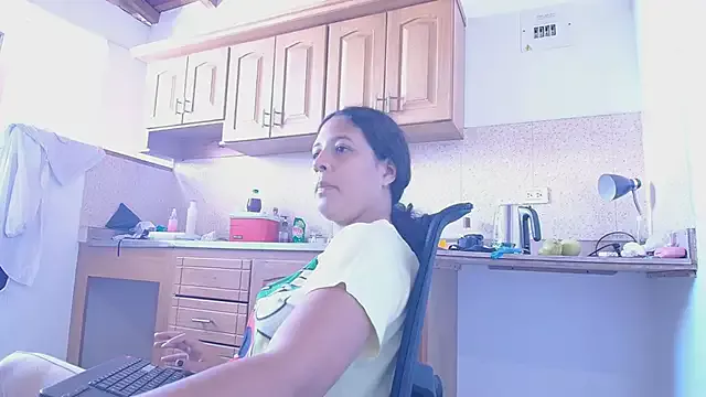 Aria_Arthur on StripChat 