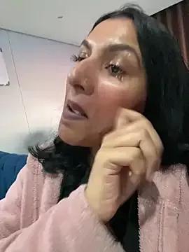 BigBootyButter on StripChat 