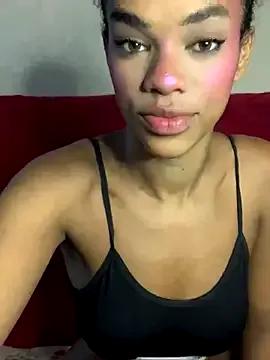 Cammgirlmii on StripChat 