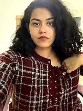 Curvydesifromgermany — Oil on tits