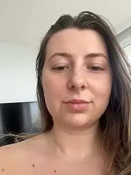 Private curvyflawless on StripChat