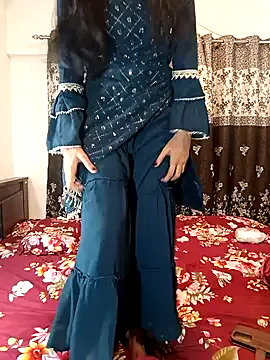 Cute-Bhavya — Ass oil massage