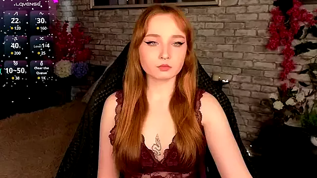 Emma_Chery on StripChat 