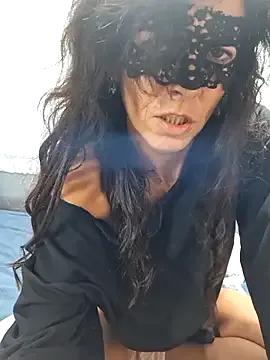 EmySkinny85 — Schizziamo ancora