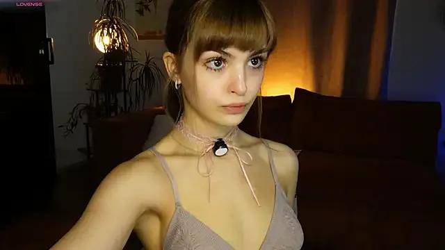 Eva_Zill on StripChat