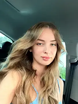 EvieEvans — Instagram/X/TelegramChannel:theevieevans