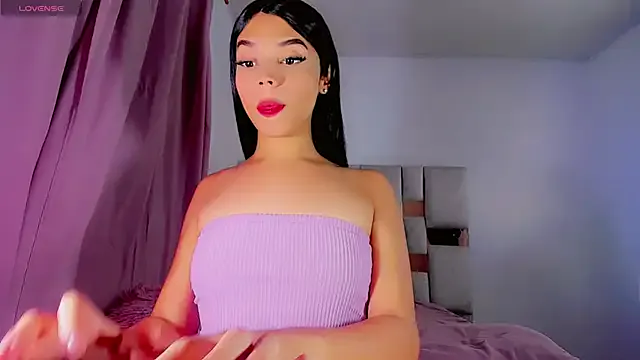 Hannahsmit on StripChat 