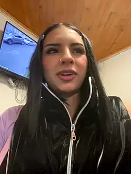 Hilary_pinkk — Show boobies + oil