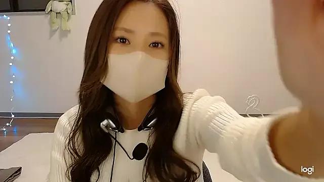 hinano_JP on StripChat