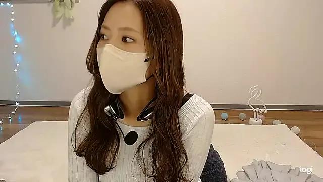 hinano_JP on StripChat