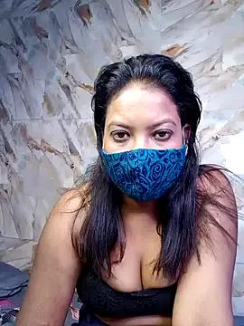 Freechat hornyzinia123 on StripChat