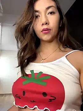 Iris_lee on StripChat