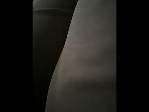 iShow_Fuck69 on StripChat