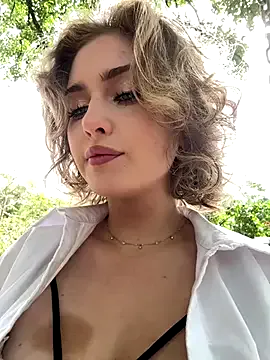 KellyKeler — Take OFF skirt+spank ASS 