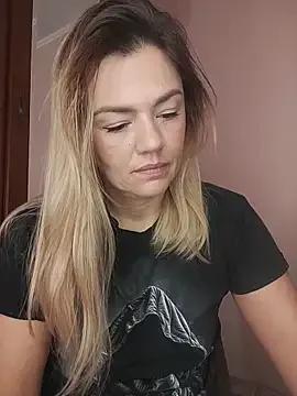 StripChat KrissSexi is Freechat KrissSexi — Naked