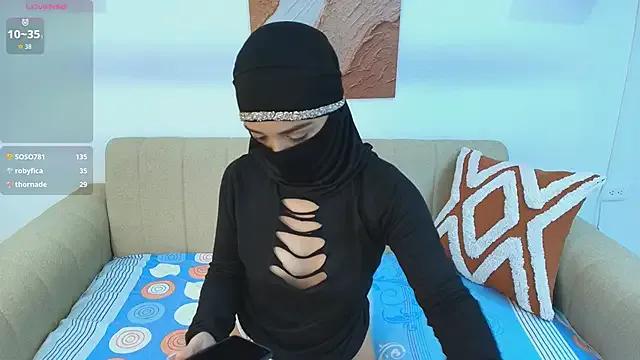 Lailaa_lush — Lick toes