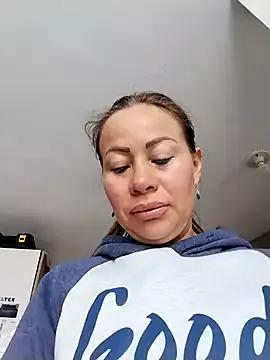 LaraCaliente on StripChat 