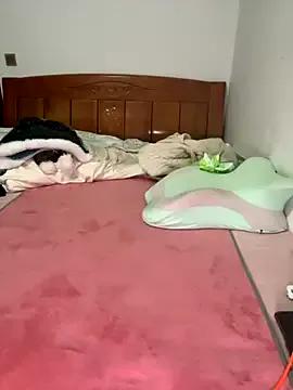 Liqinqin on StripChat 