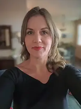 MaiseKnox — Howdy 