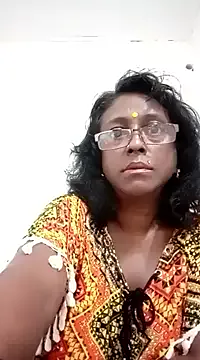 mamakarma1403 on StripChat 