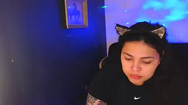 miacanela_xo — Naked lotion up