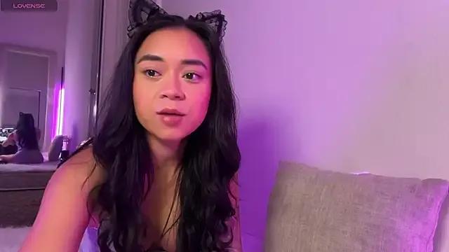 mimibabyxxx on StripChat 