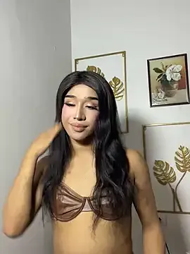 MollyAbundance on StripChat 