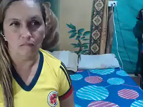 mom_son_dirty — Freechat on StripChat
