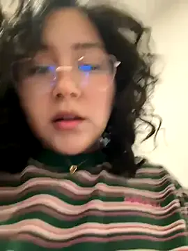 NamiNae — Cucumber in my pussy+big squirttttt