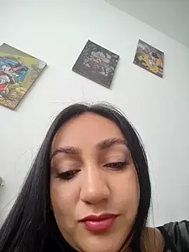 Ninabigtitied on StripChat 