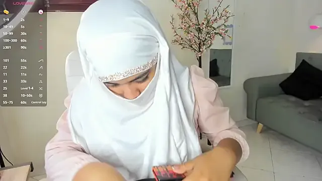 Nura_azhar — show boobs